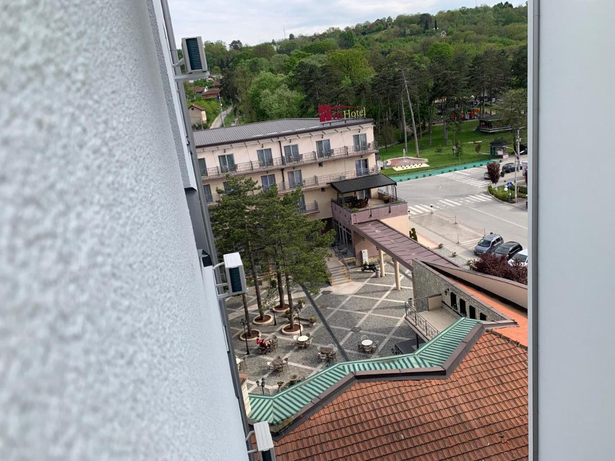 雅戈丁那De Lux Nedeljkovic公寓式酒店 外观 照片